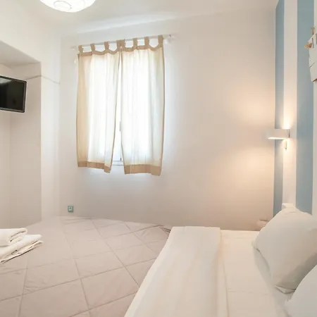 Livadia Seaside 1 Apartament Páros